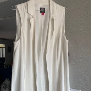Vince Camuto long ivory vest